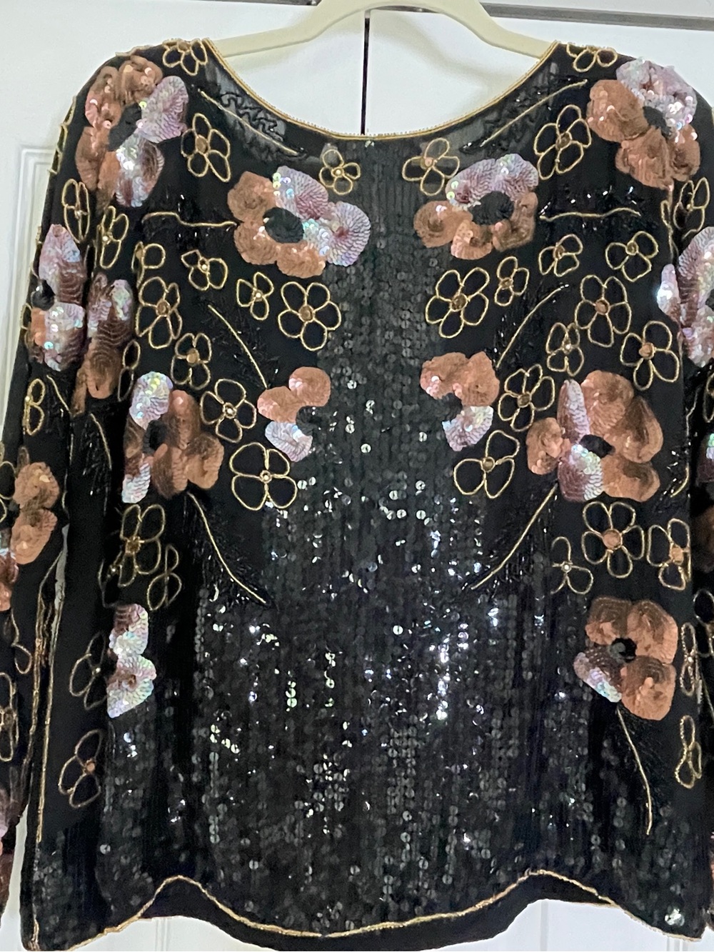 Vintage Raiment Fashions 100% Silk Floral Sequin Top Size L